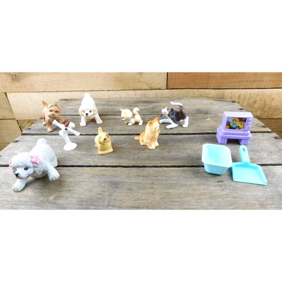 Unbranded Toys Lot Of Plastic Dogs And Cats Figurines Barbie And
